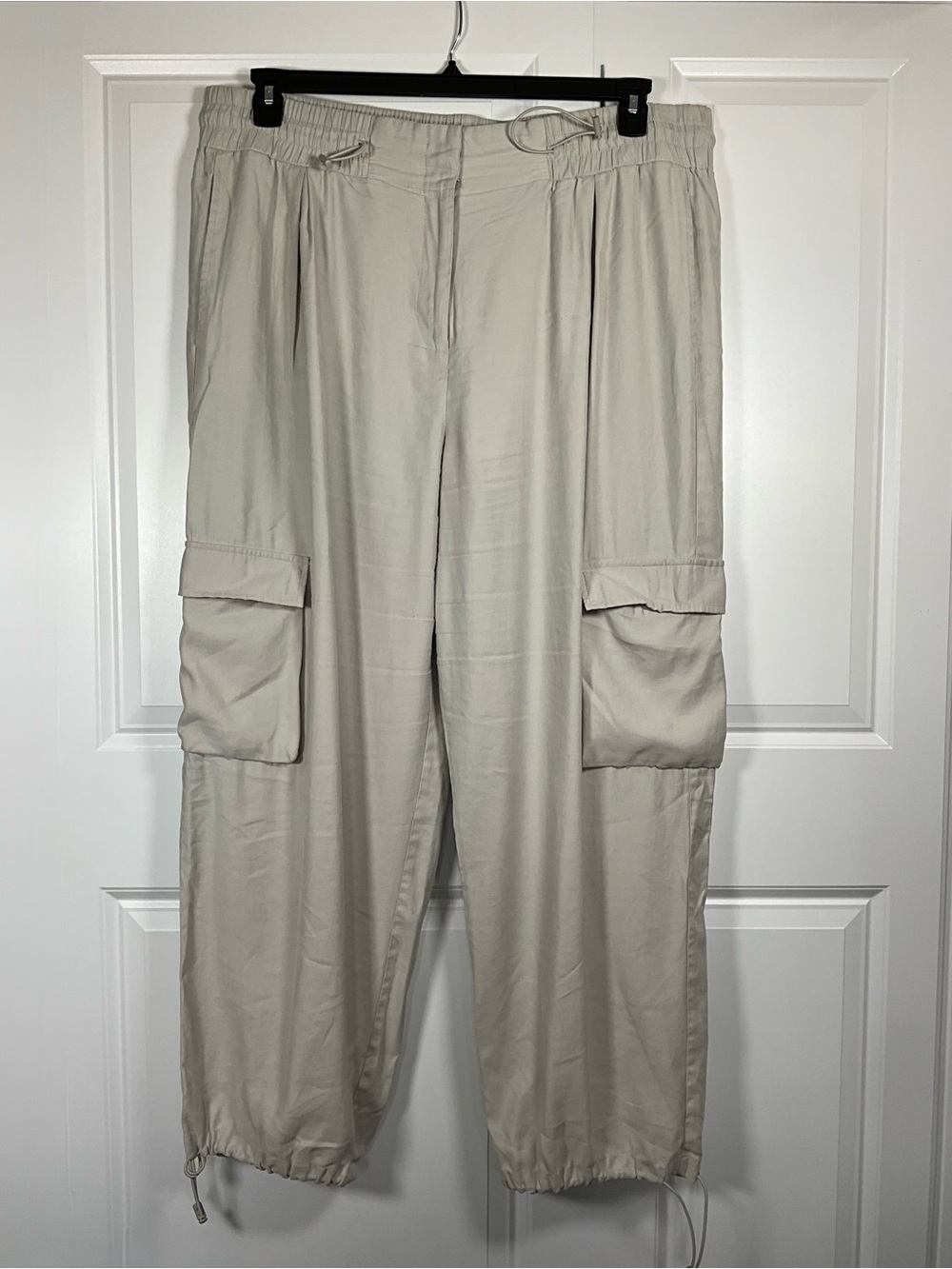 Forever 21 Cargo Pants Size 3X Beige Track Joggers Drawstring Lightweight